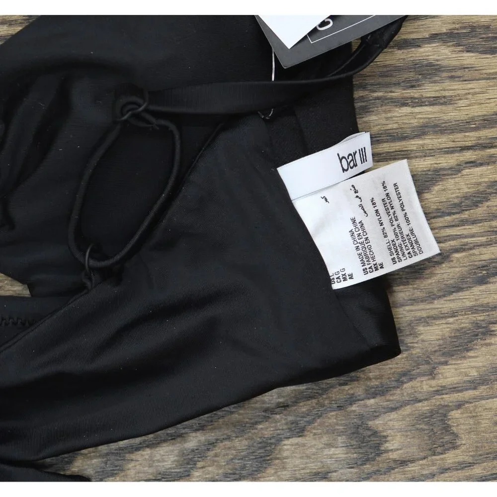 NWT Bar III Womens Resort Solids Keyhole Bikini Top Crossover MBRS24101 Black L